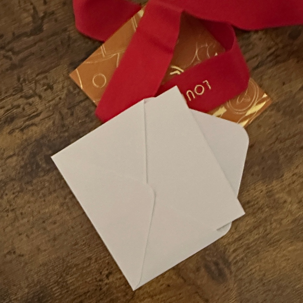 Louis Vuitton Card, Envelope and Ribbon - Picture 4 of 4